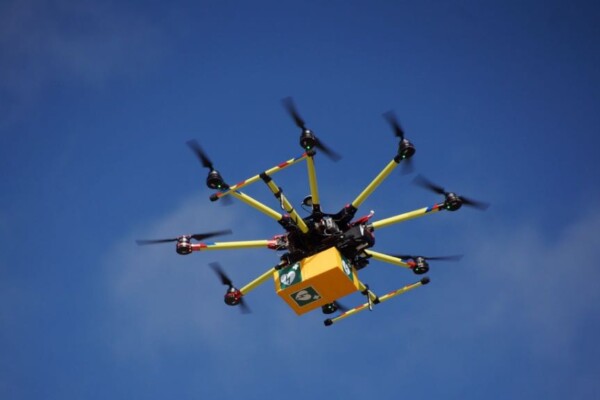Drone delivery; autonoom vervoer met Drone naar windparken op zee